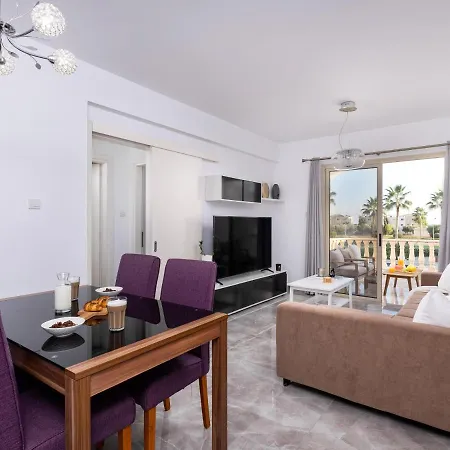 Apartmán Paradise Palms, 2bed W Pool Mandria (Paphos)